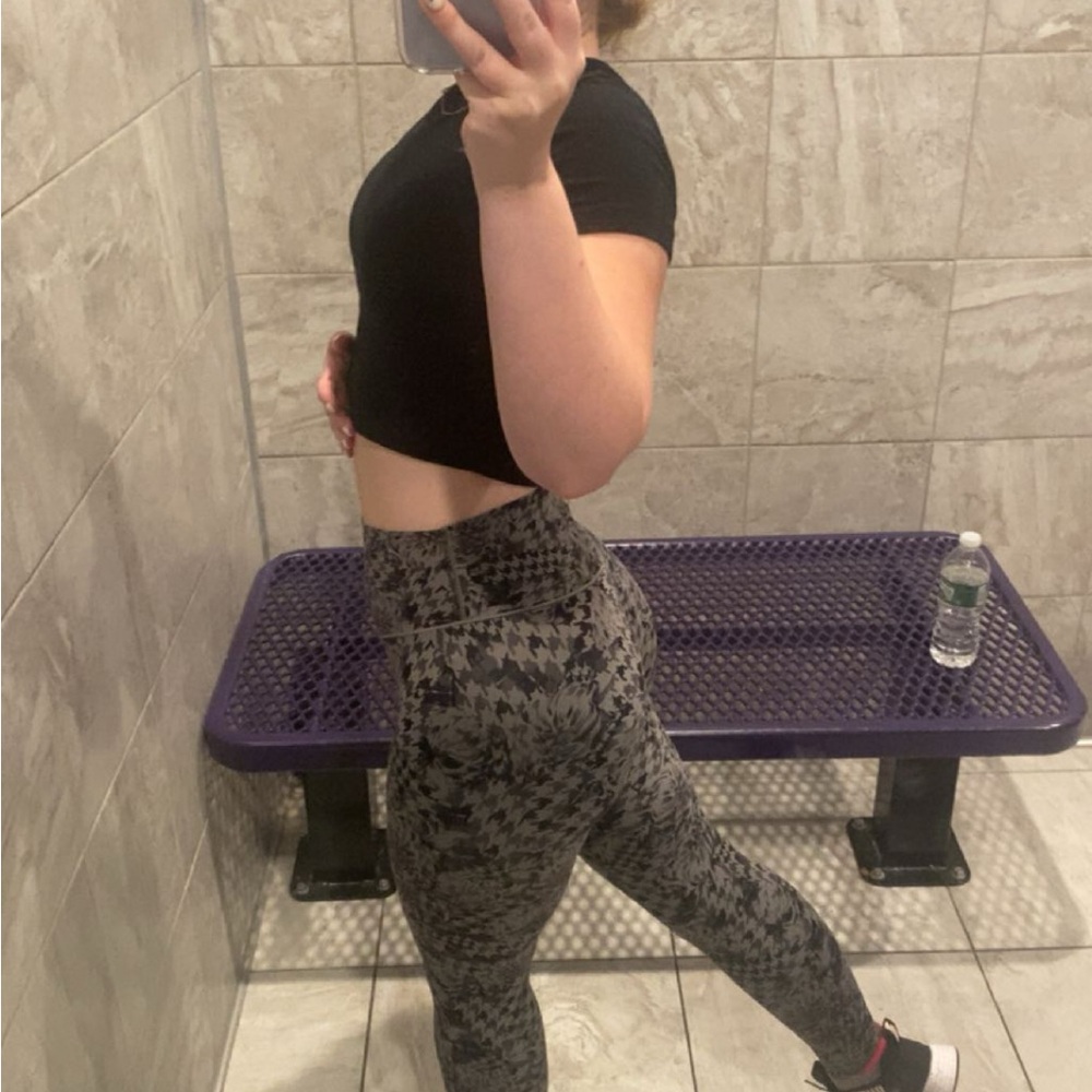 Black and Gray Patterned Leggings Aerie